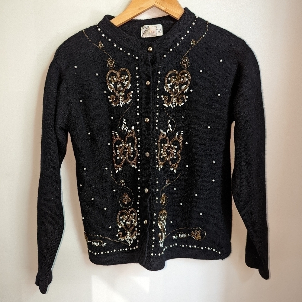 𝅺VINTAGE Black Embroidery & Pearls Lambswool & Angora Knit Cardigan Size Medium - Picture 3 of 13